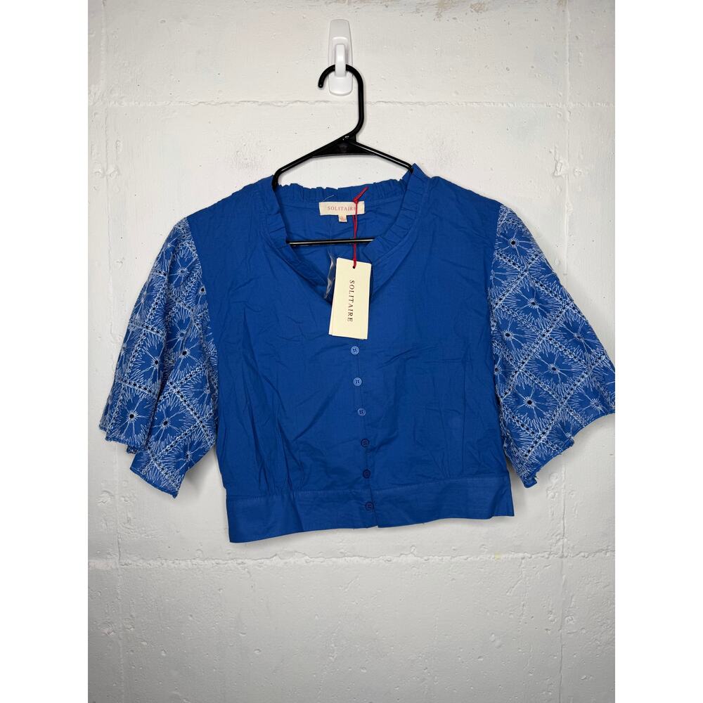 NEW Solitaire Blue Eyelet Crop Top Women Size Large